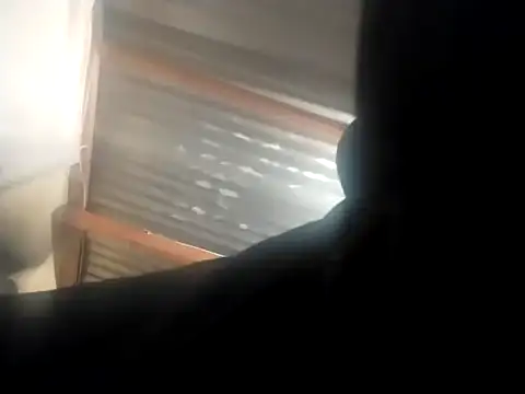 Blackveins32 live sex cam