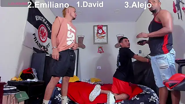 roomies_ live sex cam