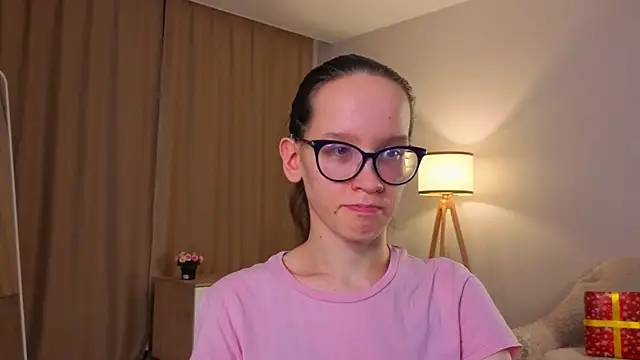 BettyBrowni's cam snapshot