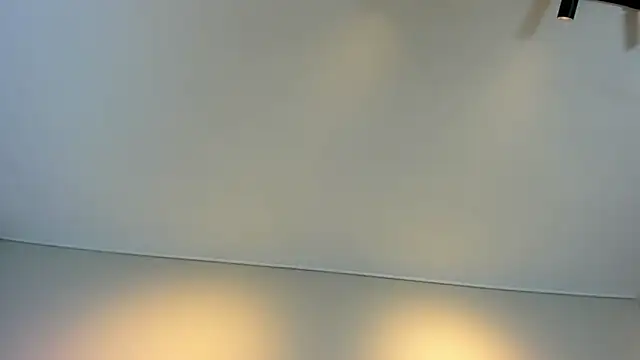 Isis_Osman live sex cam