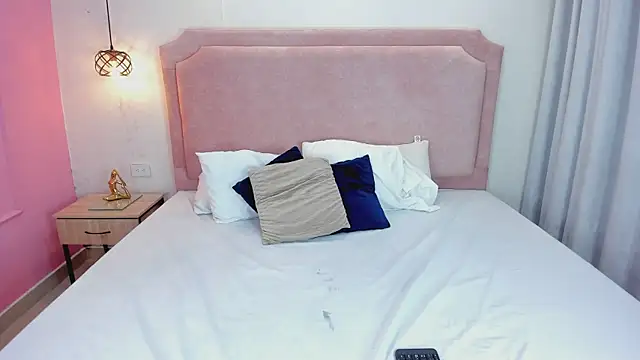 BrookRusell live sex cam