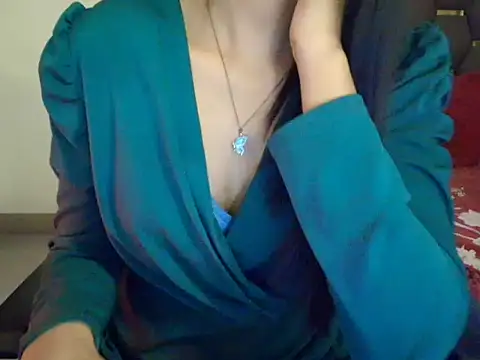 CUTE_princess_143's cam snapshot