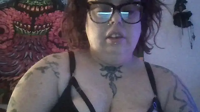 SPICYMISFIT's cam snapshot