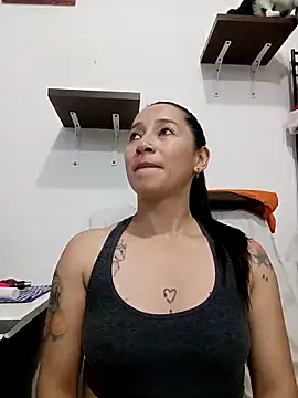 emilypoppy3's cam snapshot