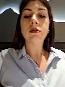 Lady_B_'s cam snapshot