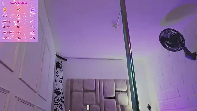 BonnieAnderson_'s cam snapshot