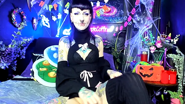 Purple_Coffin666's cam snapshot