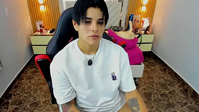 KAROLLJONES1 live sex cam