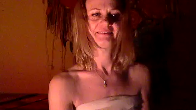 Fonaa1's cam snapshot