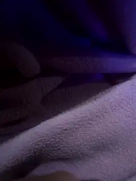 Elvira75 live sex cam