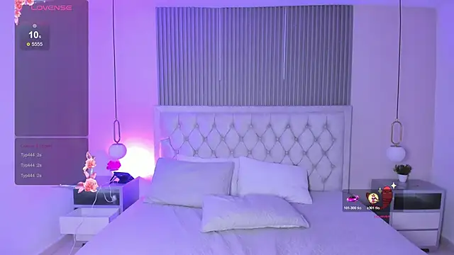 Chloe_dolls18's cam snapshot