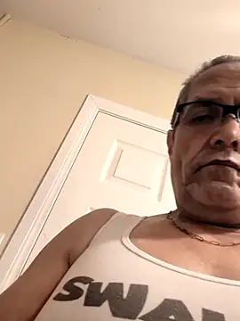 bobby69cock live sex cam