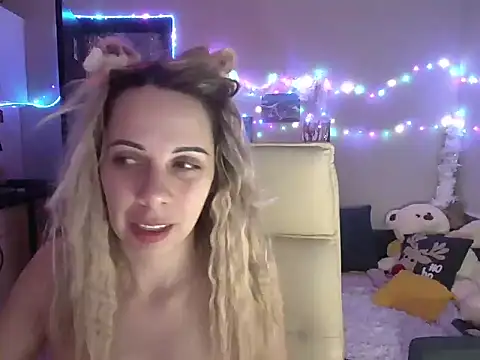 Getera_Cass's cam snapshot