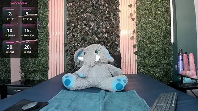 Nyx_Moon live sex cam