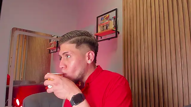 SebastianMaximoff live sex cam