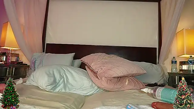 Katyerave live sex cam