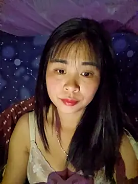 Squirrel-Pear live sex cam