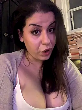 holyeroticss live sex cam