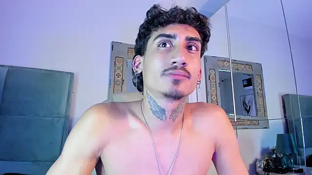 Mr_Strike live sex cam