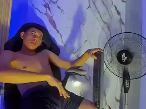 AnthonyRosz live sex cam