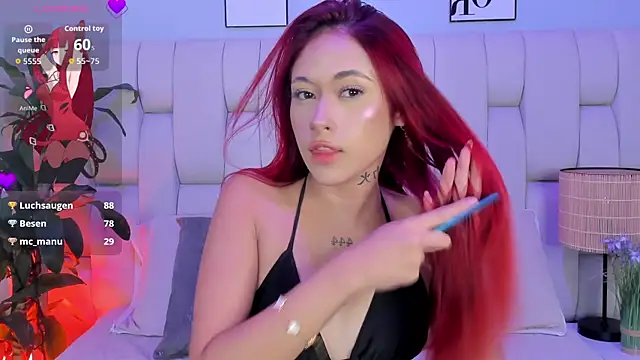 SkinnyFoxy's cam snapshot