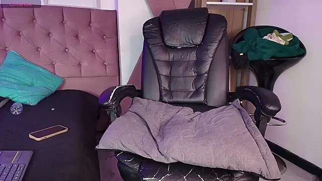 PepperTwink live sex cam