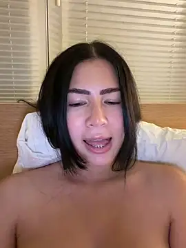 ClaireBree live sex cam