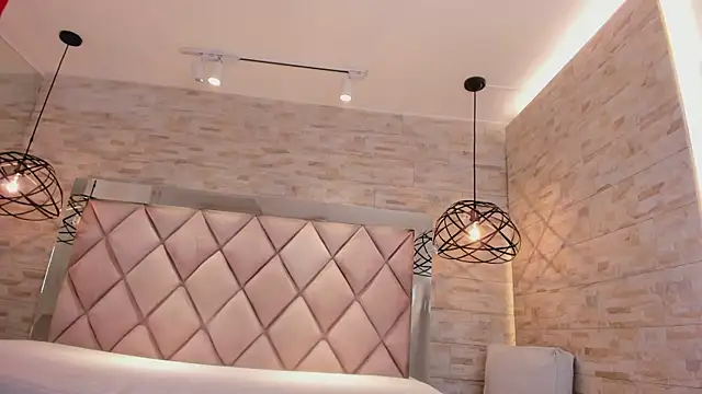 celene_midnight live sex cam