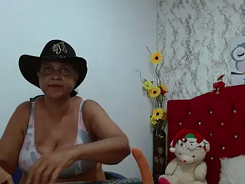 Danna_LaNegra live sex cam