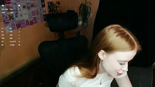 Alice_ShyFox live sex cam