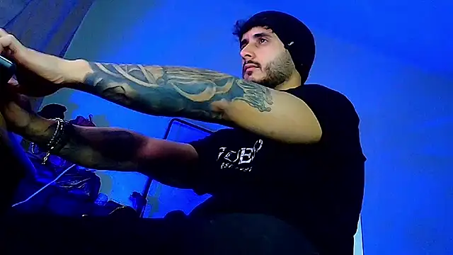 XanderCage99 live sex cam