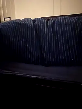 Gotabodiee live sex cam