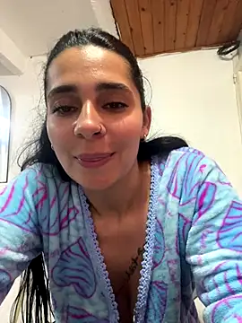 Meganmilk1 live sex cam