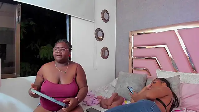 Britanny-Jhonsons live sex cam