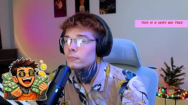 DENIS_HERE's cam snapshot