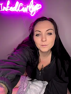 InkedCurly_L's cam snapshot