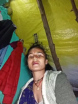 Cuty_priti's cam snapshot