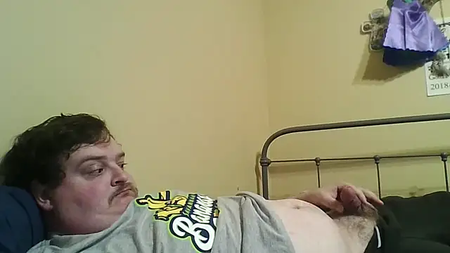 YelpedAverting's cam snapshot