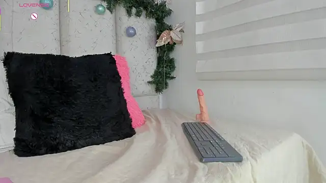 violeta_olsen's cam snapshot