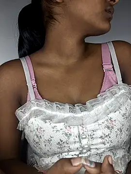 Sweety676's cam snapshot