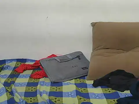 miss_rajni's cam snapshot