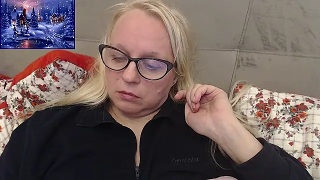 martachatte's cam snapshot