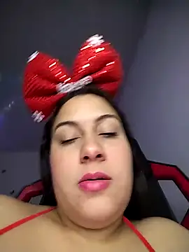 esmeralda_jadees's cam snapshot