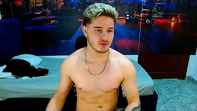 RayanLynxx's cam snapshot