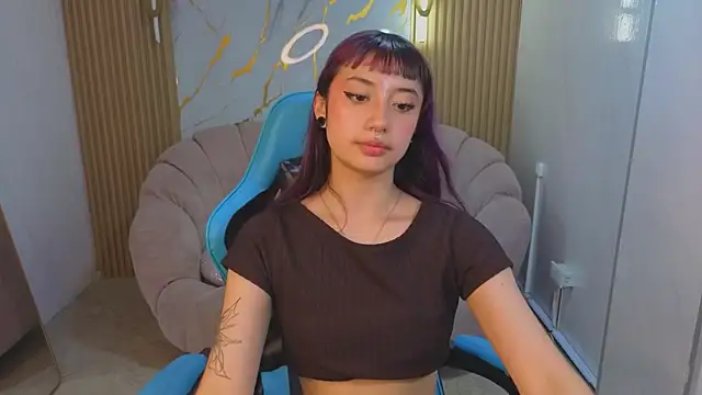 Lunara_b's cam snapshot