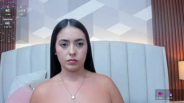 Julietasantos__ live sex cam