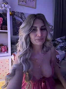 EvelynFrances live sex cam