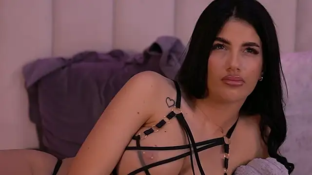 RaisaKali live sex cam