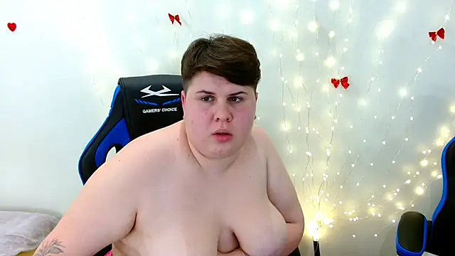 BeckyAndHellen live sex cam