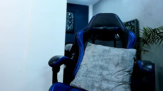 roan_birkin's cam snapshot